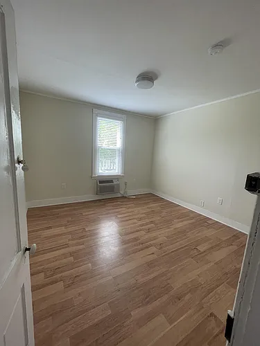 125 Wilder Ave #5C Photo 1