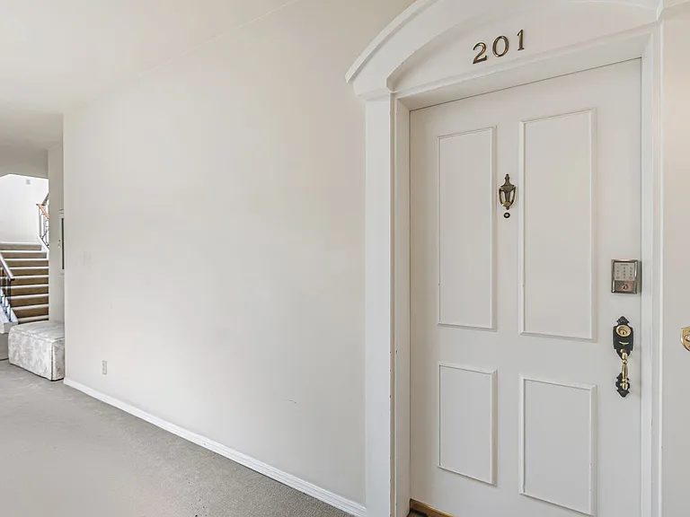 500 Fulton St #201 — Photo 13