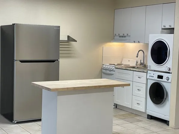 5712 Padre Blvd #6, South Padre Island, TX 78597