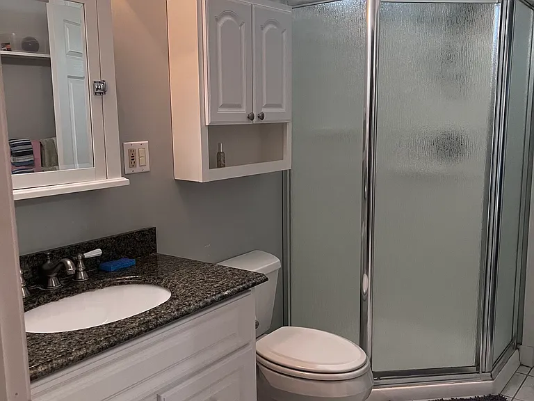 833 Sherwood Dr — Photo 10