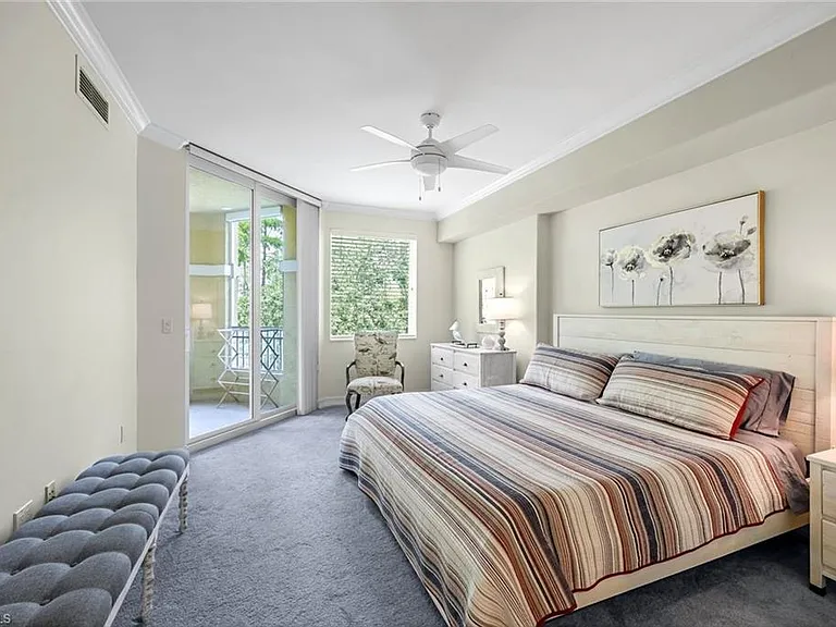 2728 Tiburon Blvd E #A-204 — Photo 10