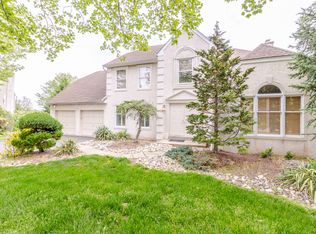 459 N Sweet Gum Ln, Lafayette Hill, PA 19444