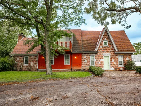 4N650 Ridgewood Ave, Bensenville, IL 60106