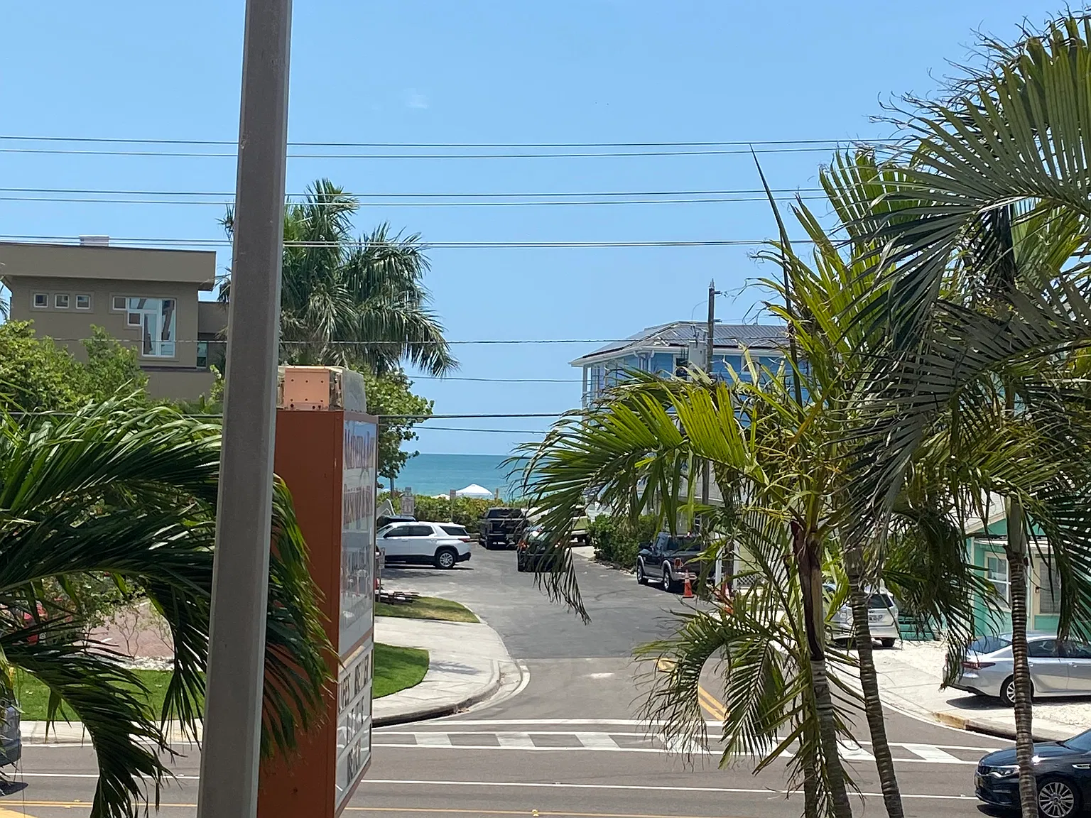 13235 Gulf Blvd — Photo 4