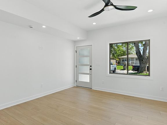 4th image of 3244 Avenue J