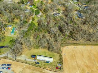 35 Virginia Dr, Woodruff, SC 29388