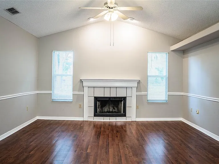 2326 Deerbrook Dr — Photo 29