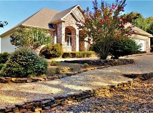 59 Stonehaven Dr, Bella Vista, AR 72715