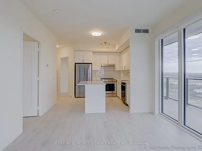 9000 Jane St #2102 — Photo 12