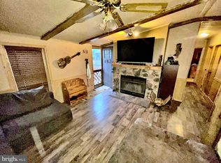 33 Shade Tree Rd, White Haven, PA 18661