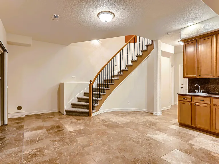 736 Martin Dr #1 — Photo 23