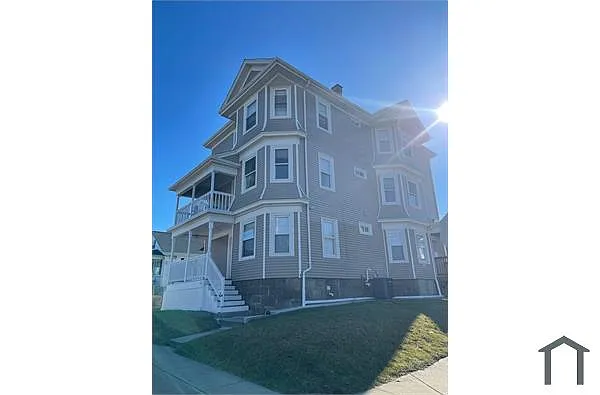 Building Photo - 455 Dwelly St #3