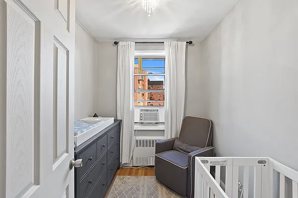 Sold by Julia B Fee Sotheby's International Realty | media 7