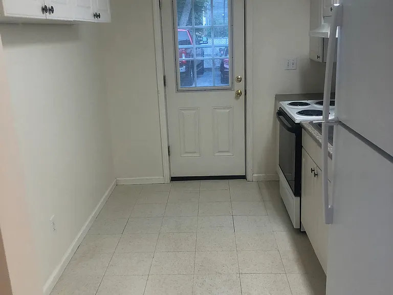 11 Wiltwyck Ave — Photo 9
