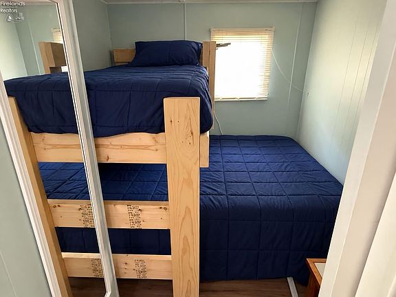 5th image of 2045 E Sand Rd #32