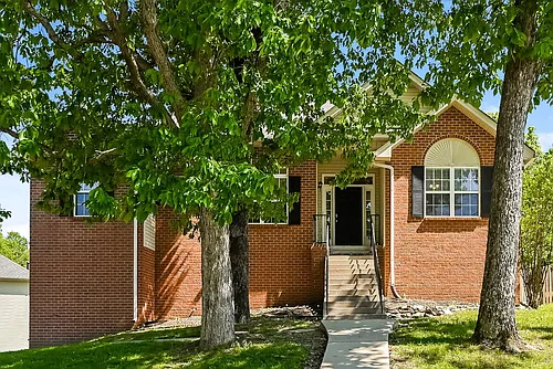 1802 N Bonham Ct Photo 1