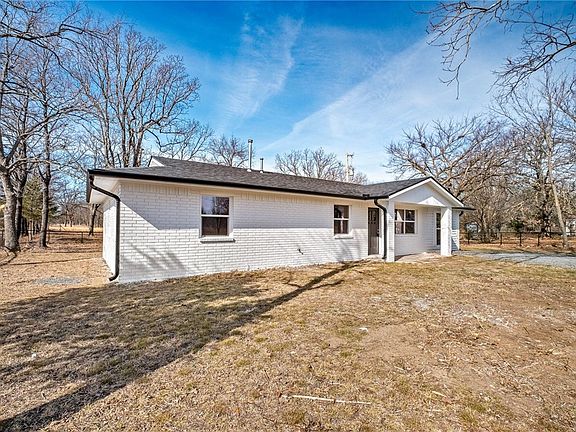 2nd image of 15359 N Medlin Rd