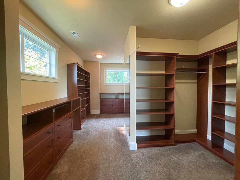 2nd image of 5656 E Mercer Way
