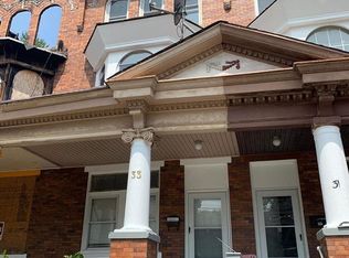 33 Colonial Ave, Trenton, NJ 08618