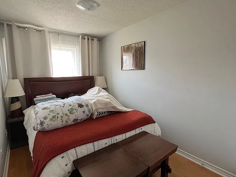 338 S Park Rd — Photo 5