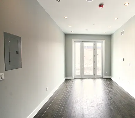 Rented by Rental Solutions Inc | media 47