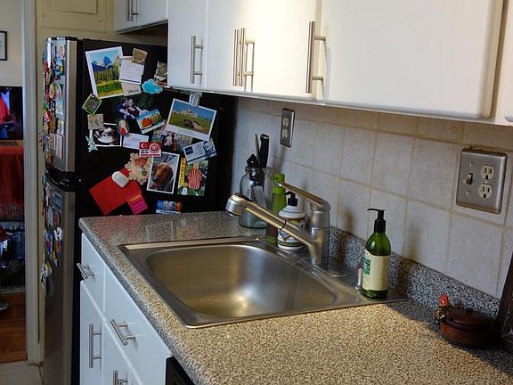 4th image of 1320 Fort Myer Dr APT 835