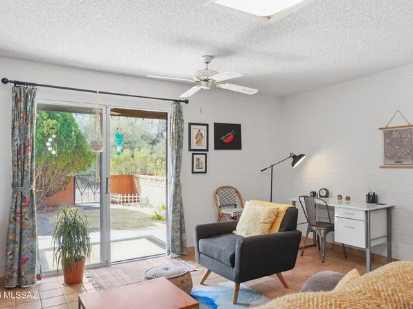 1176 S Alpine Cir, Green Valley, AZ 85614