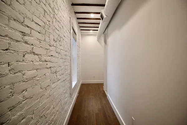 Rented by Hagstrom Management Inc | media 34