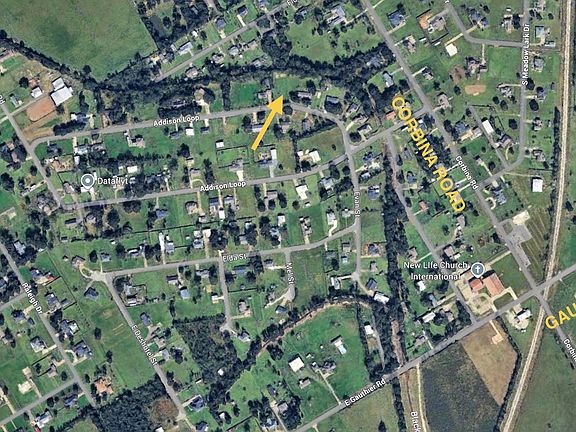 3rd image of Addison Loop