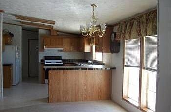 4th image of 3068 Rockton Cir