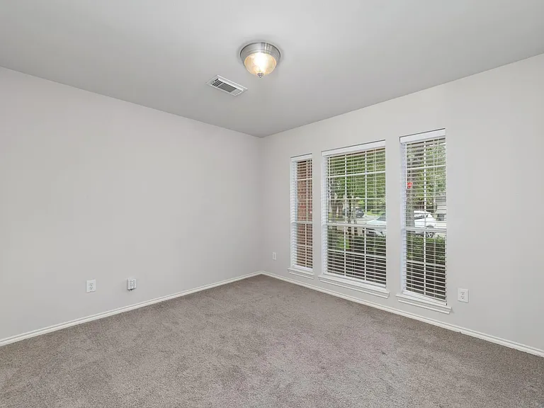 20527 Port Bishop Ln — Photo 5