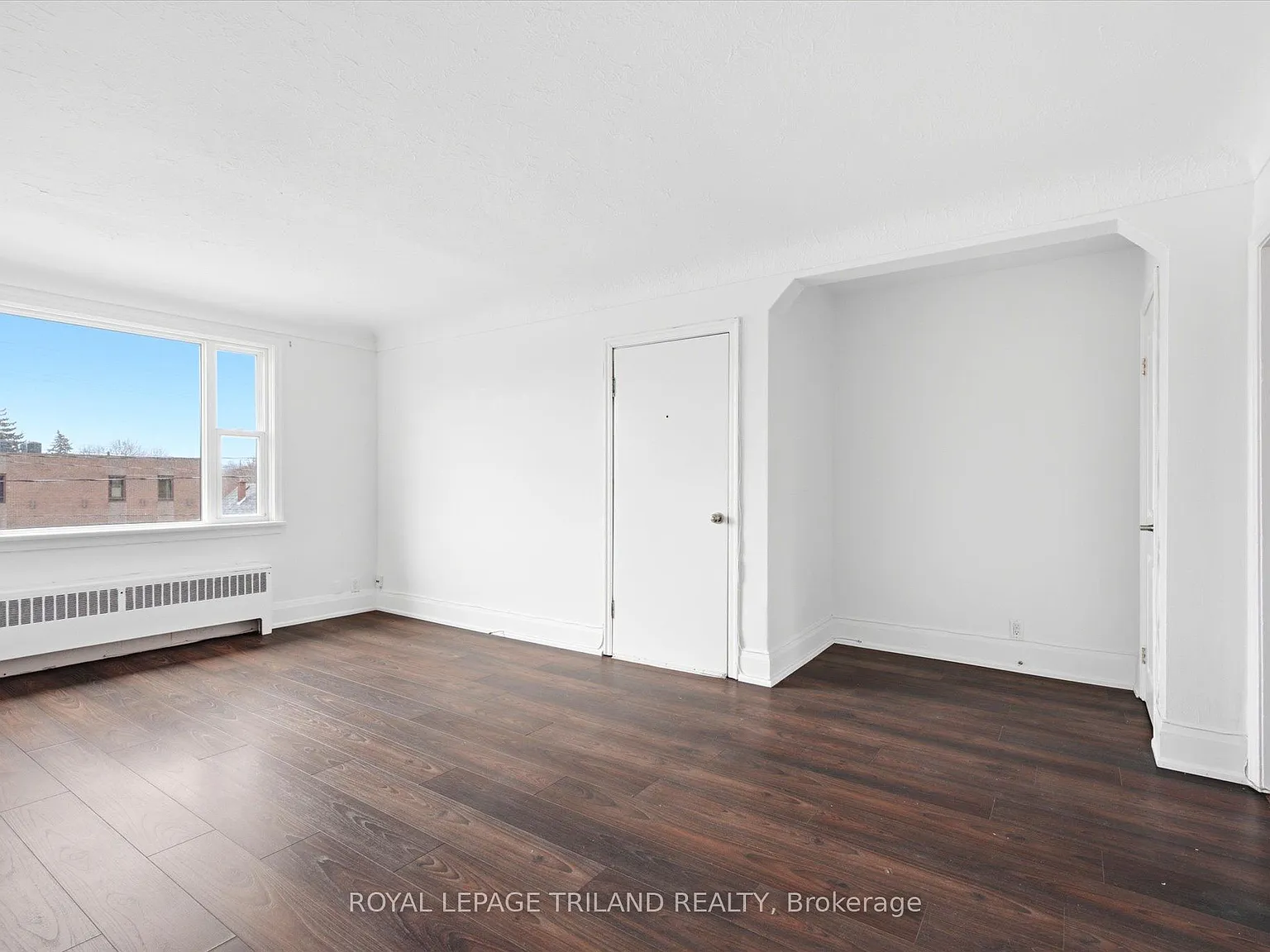 2 bed, $1,900 — Photo 2