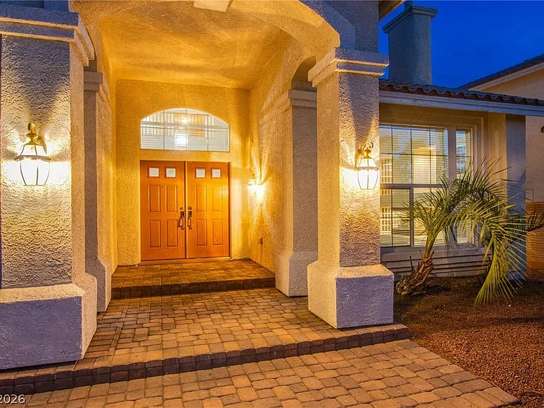 6637 Coronado Palms Ave — Photo 2