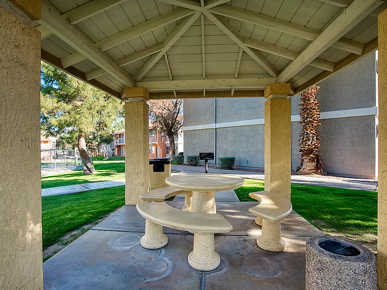 Valencia Park — Photo 36
