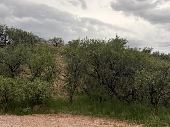 377 Quieto Ct, Rio Rico, AZ 85648