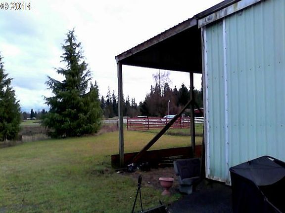 3rd image of 15604 NE 71st Ct