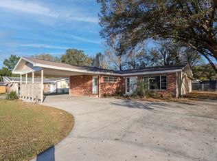 19595 SW Rainbow Lakes Blvd, Dunnellon, FL 34431
