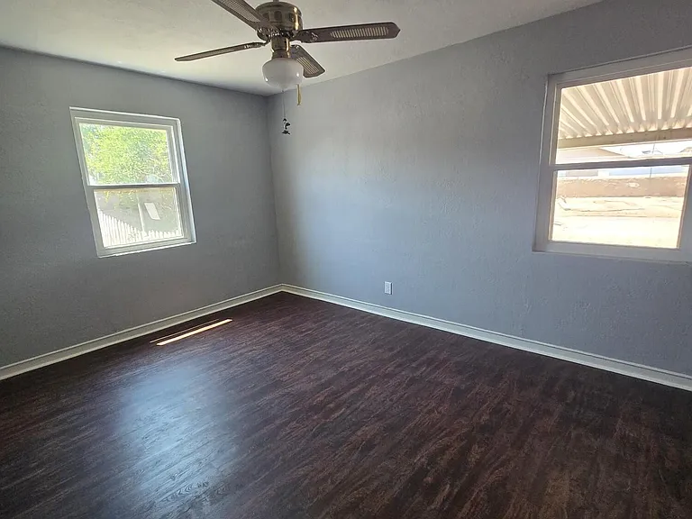 323 Mary Jeanne Ln — Photo 9