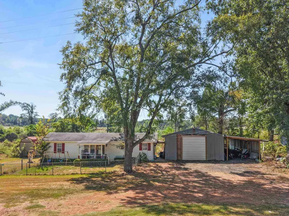 2975 Medlin Rd, Gilmer, TX 75645
