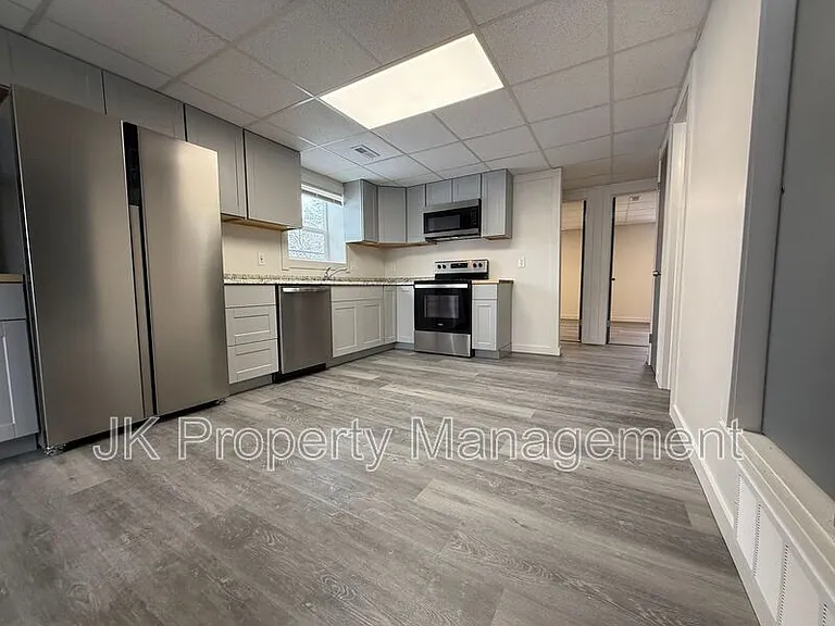 1815 8th Ave N #1 — Photo 3