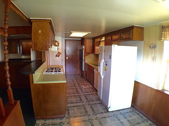3rd image of 8051 Zimmermann Dr