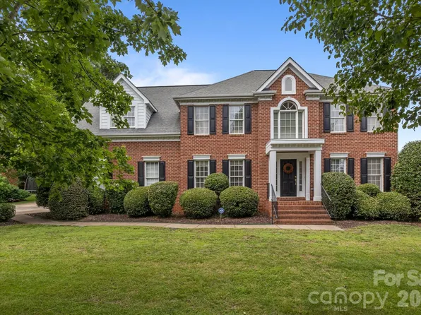 9717 Waterton Ct, Huntersville, NC 28078