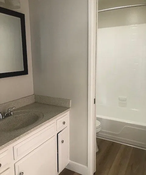 Ponderosa Apartments — Photo 10