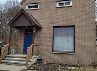17 Moore Ave APT 2, Victor, NY 14564
