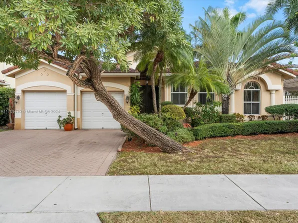 12493 SW 122nd Ct, Miami, FL 33186