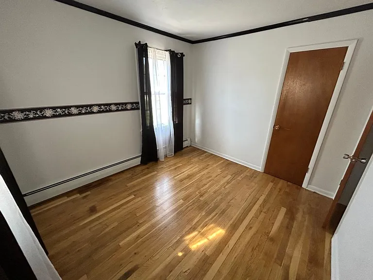 1013 E Park Ave — Photo 18