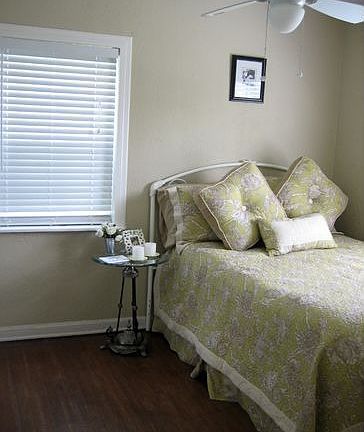 guest bedroom #1