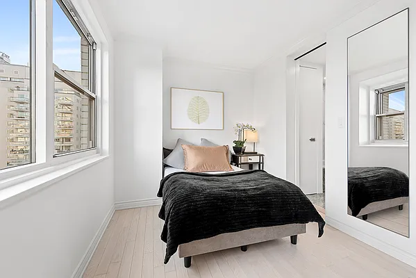Sold by Compass | media 4