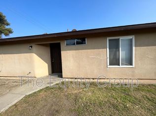 321 W 3rd St, Hanford, CA