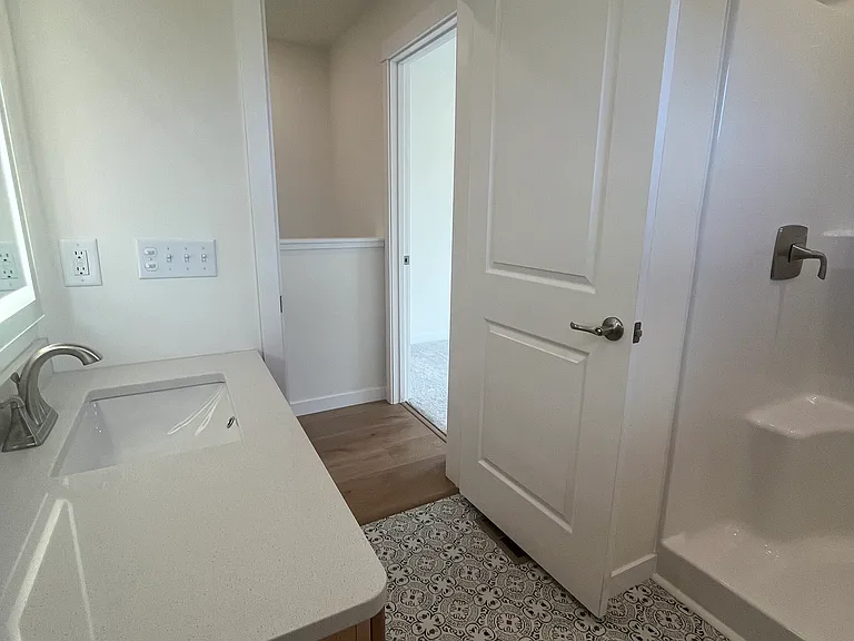 538 Lake Ave — Photo 15